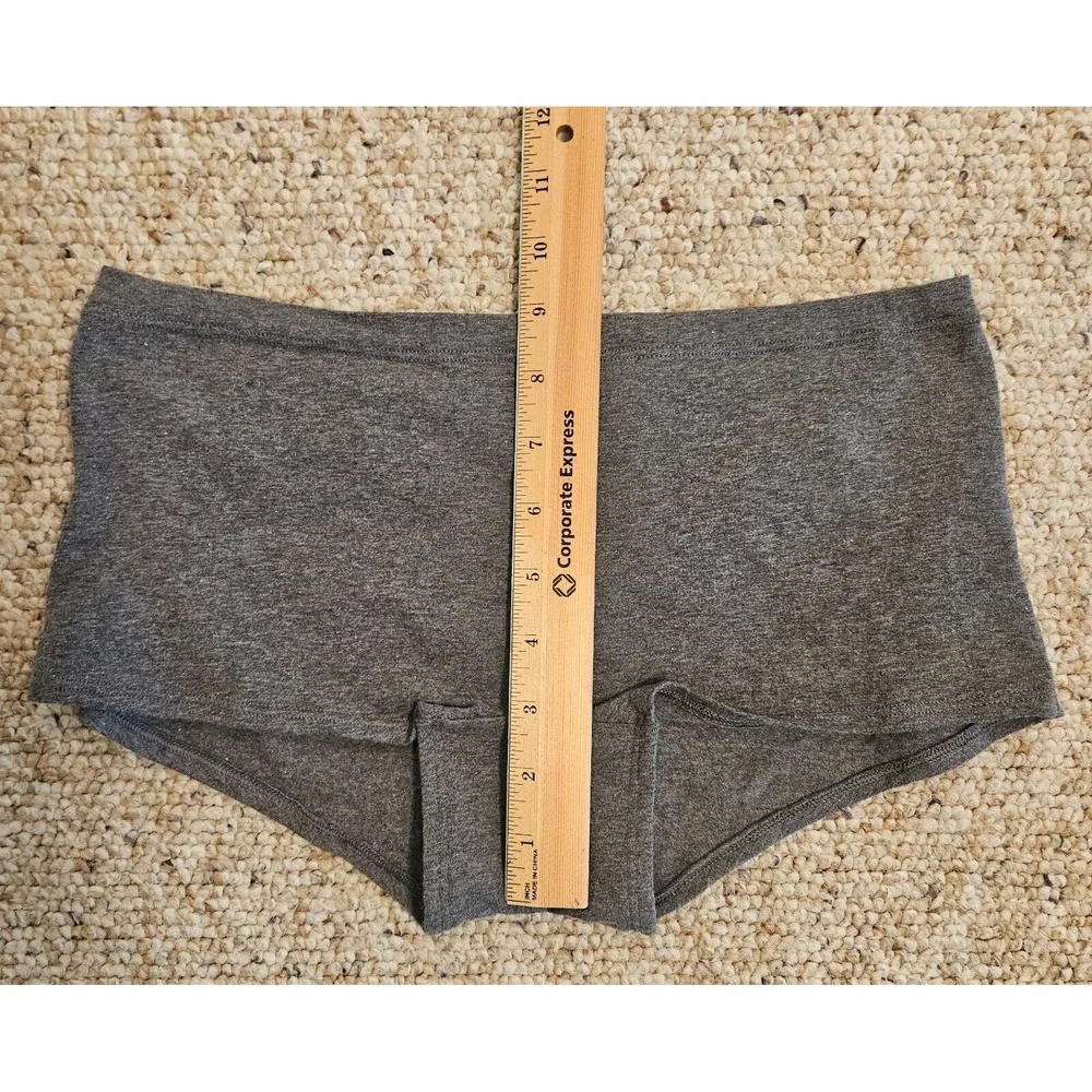 VICTORIA SECRETS Lucky Clover Novelty Boy Shorts Underwear Gray‎ Cheeky Panties